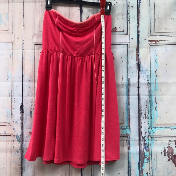 Pink Strapless Dress - Picture 7 of 8